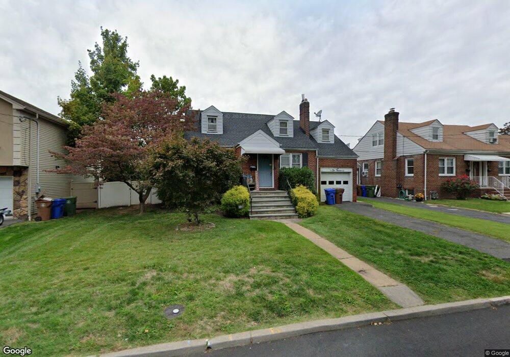 1012 W Elm St, Linden, NJ 07036 - photo 1