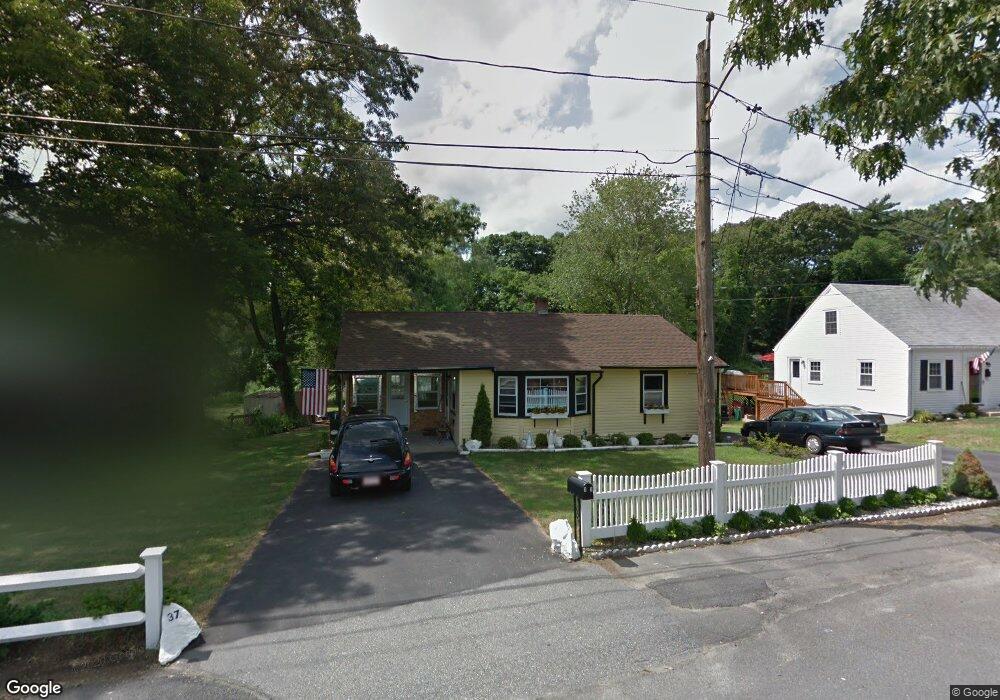 37 Garden St, Woburn, MA 01801 - photo 1