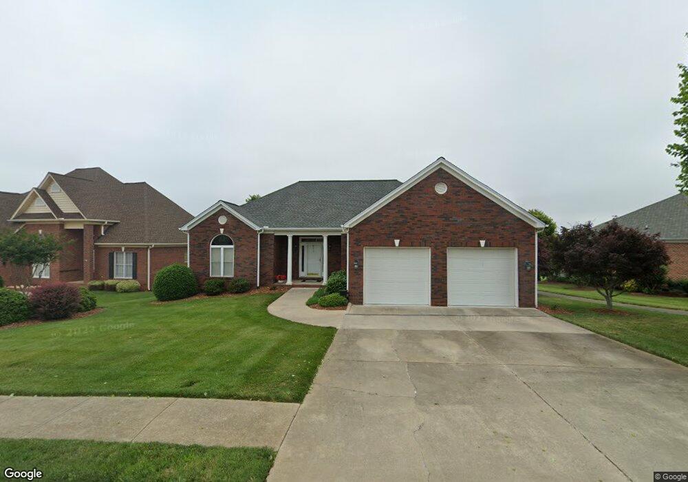 177 Fox Den Cir, Statesville, NC 28677 - photo 1