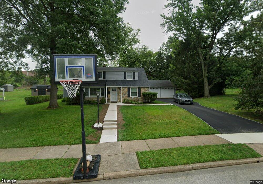 422 Suffolk Rd, Flourtown, PA 19031 - photo 1