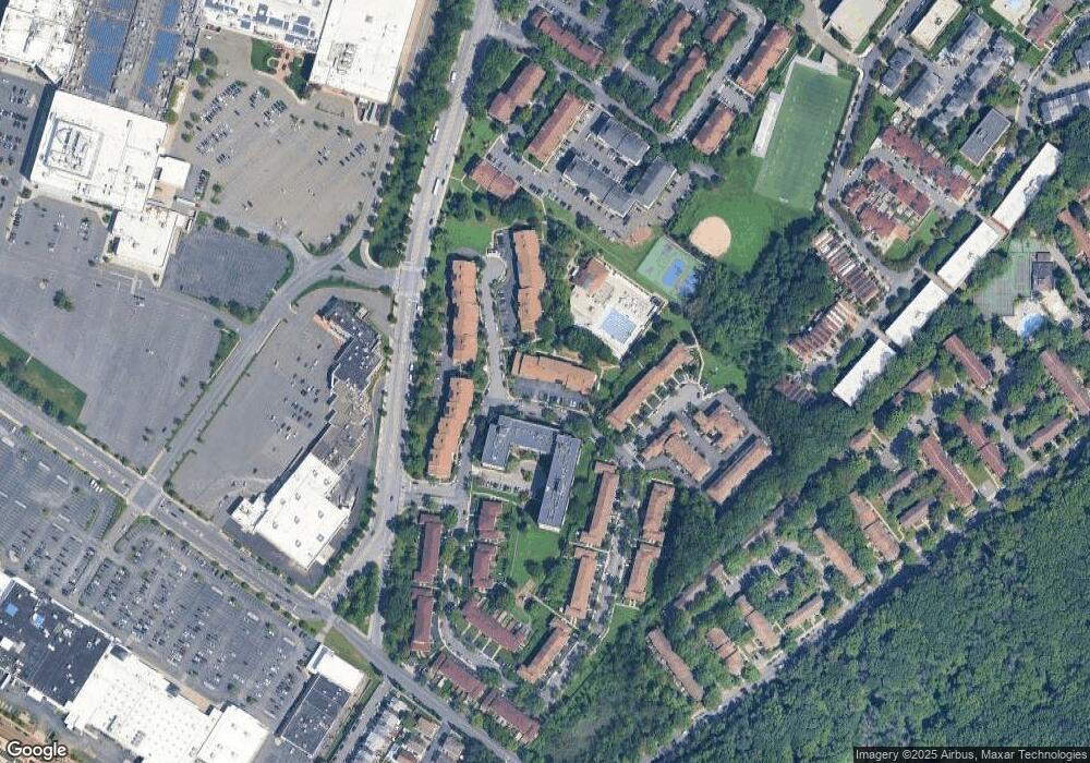 48 Windham Loop unit 2B, Staten Island, NY 10314 - photo 1