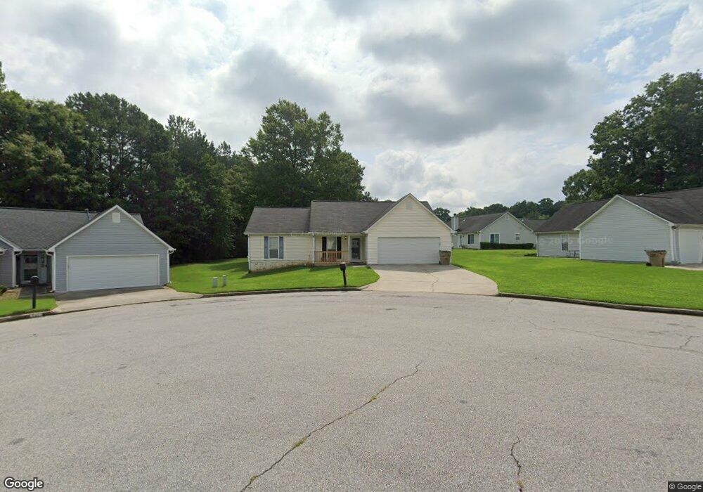 5840 Green Meadow Way unit 3, Rex, GA 30273 - photo 1