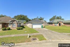 208 Sweet Pea Ln, Westwego, LA 70094