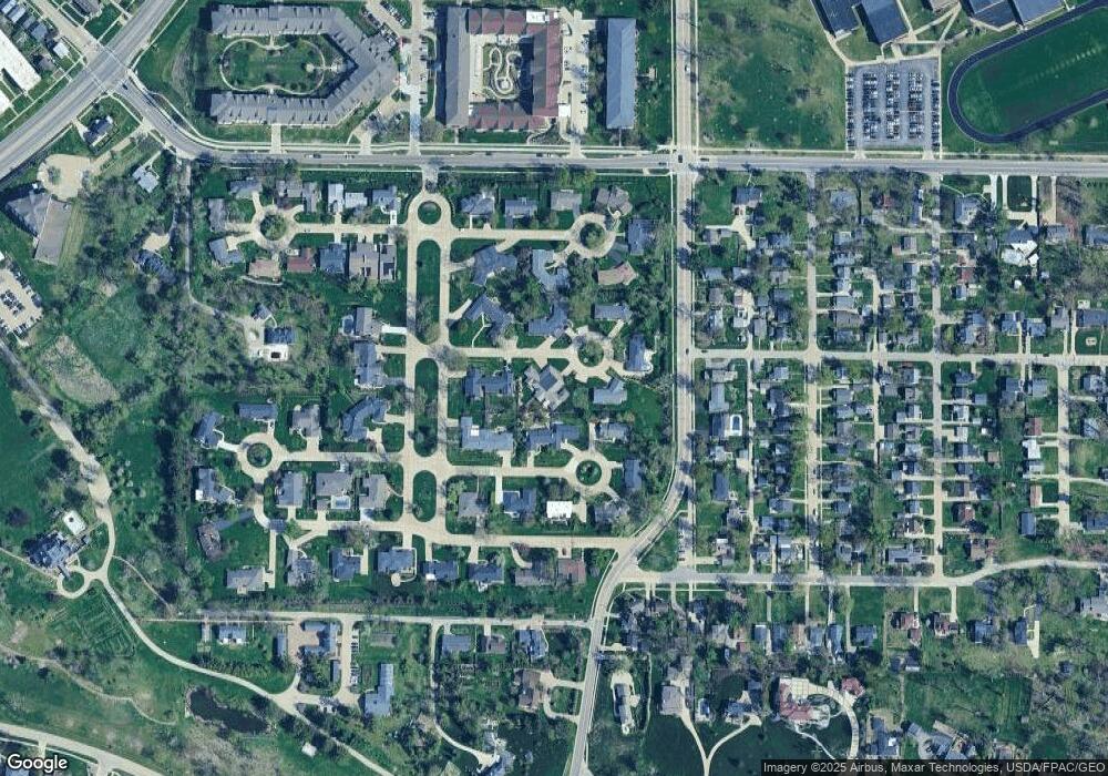 185 Sedgeford SE unit 8A, Cedar Rapids, IA 52403 - photo 1