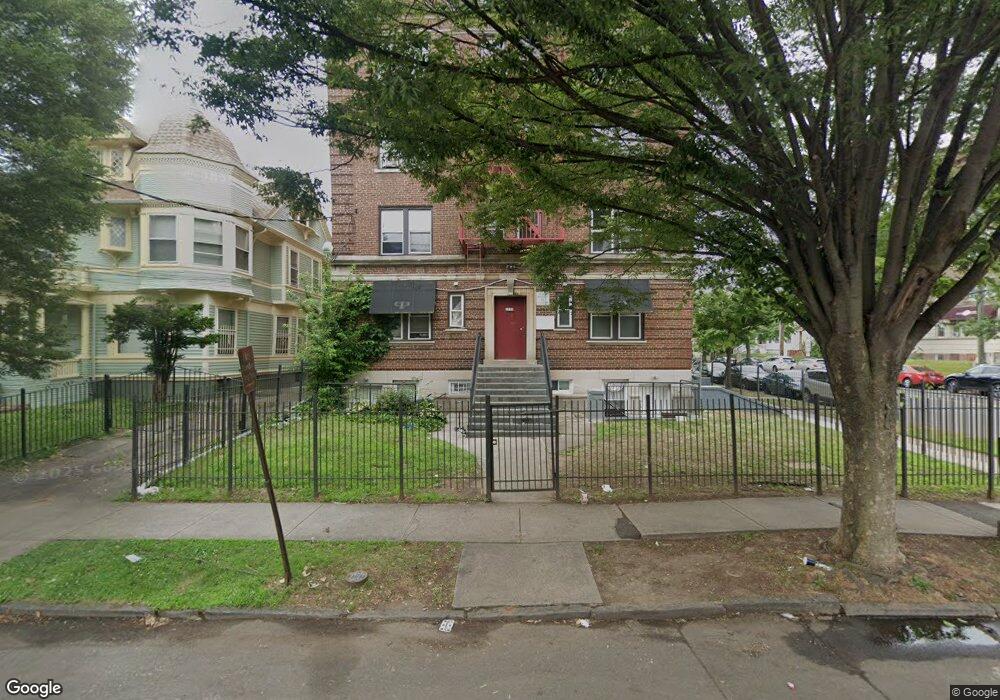 1533 Chapel St unit 405, New Haven, CT 06511 - photo 1