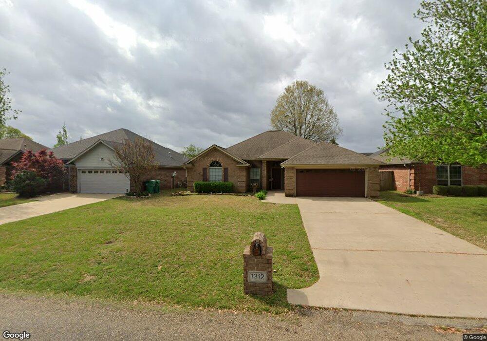 1312 Arnold Ln, Texarkana, TX 75503 - photo 1