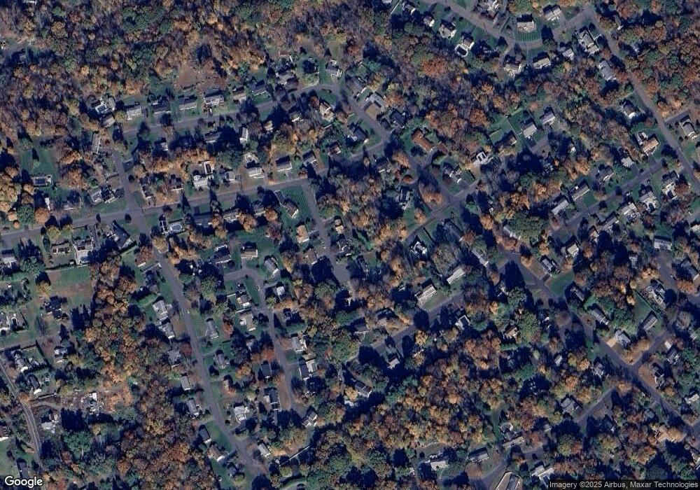 44 Pilgrim Ln, Naugatuck, CT 06770 - photo 1