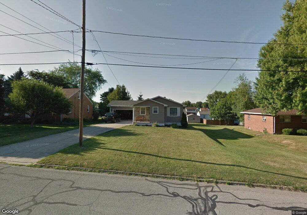 477 Edison St, Struthers, OH 44471 - photo 1