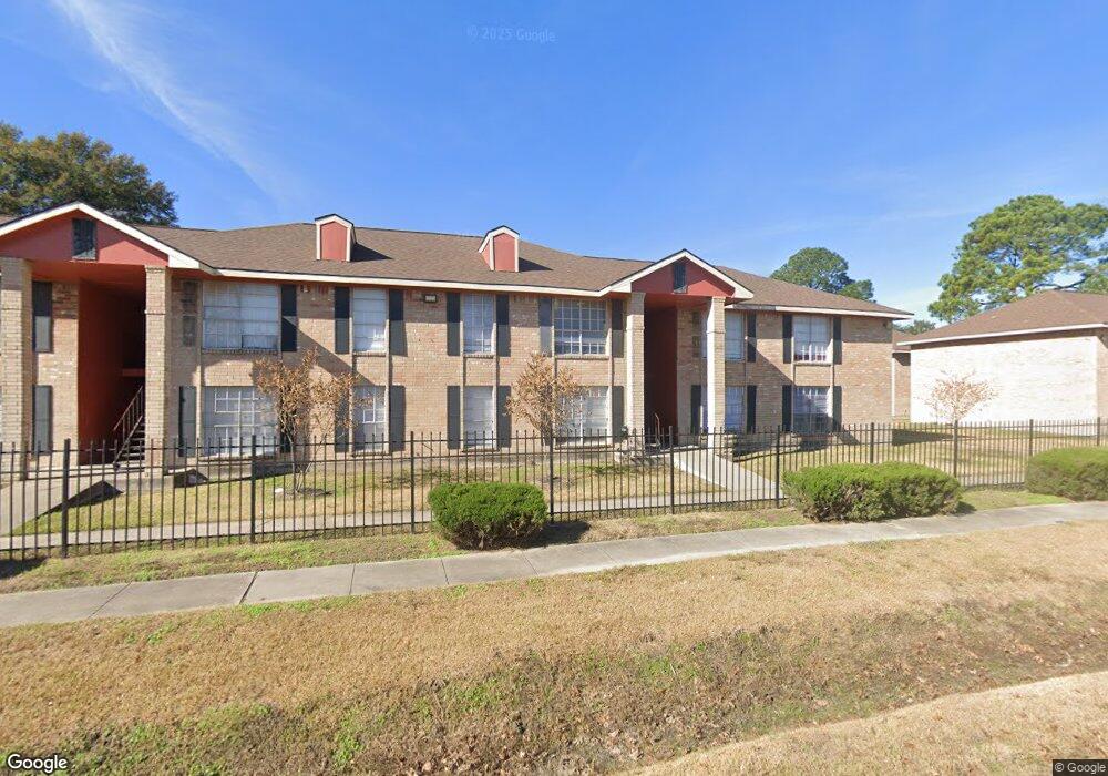 10300 Shady Ln, Houston, TX 77093 - photo 1