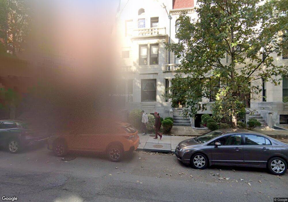1733 P St NW, Washington, DC 20036 - photo 1