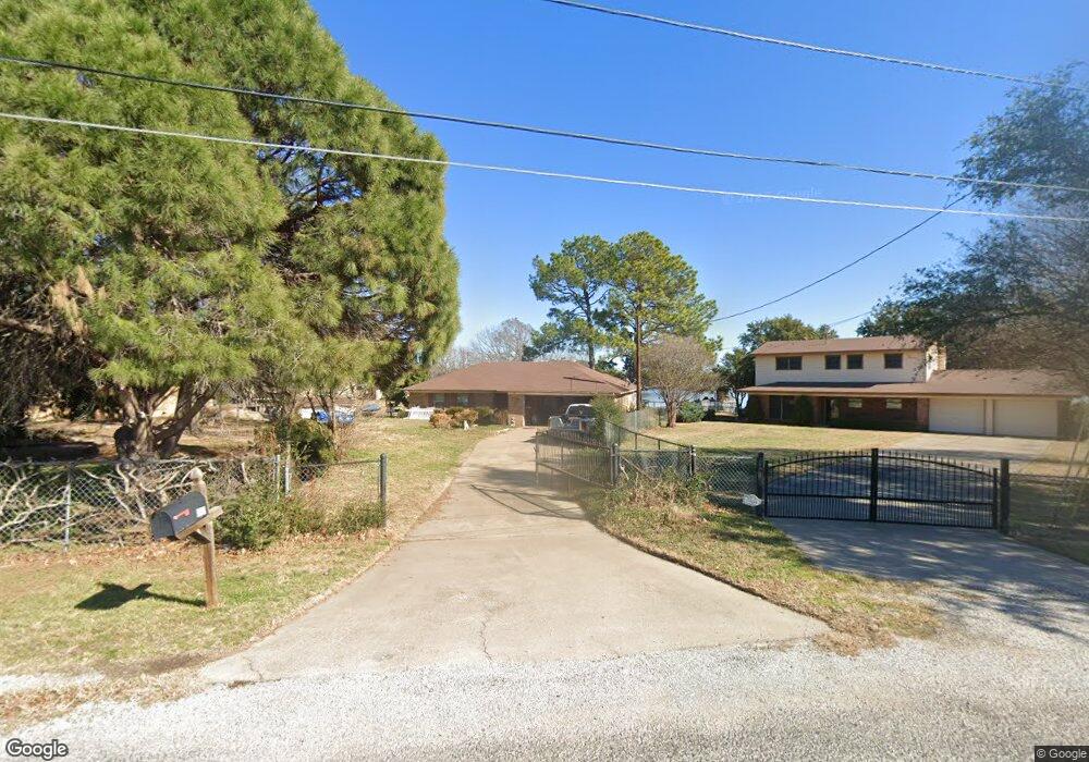 3811 Quail Run, Granbury, TX 76049 - photo 1