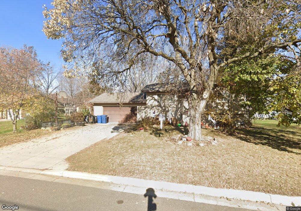 711 2nd St S, Sauk Rapids, MN 56379 - photo 1