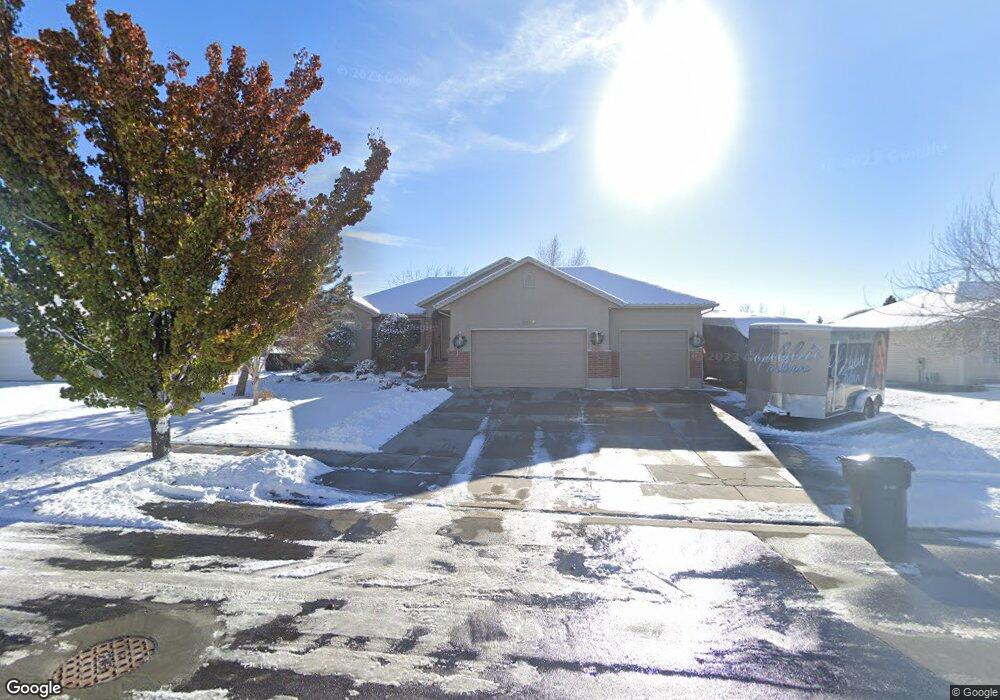 2459 W 2375 N, Clearfield, UT 84015 - photo 1