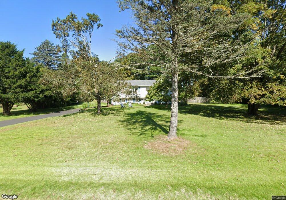 442 Fiske St, Holliston, MA 01746 - photo 1