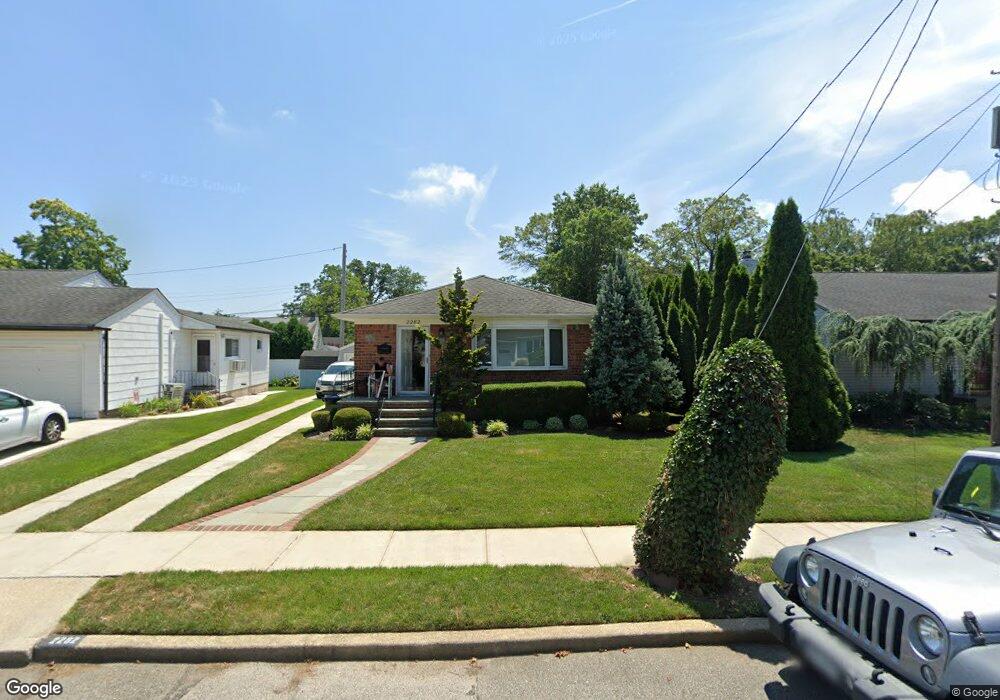 2282 Locust St, Merrick, NY 11566 - photo 1