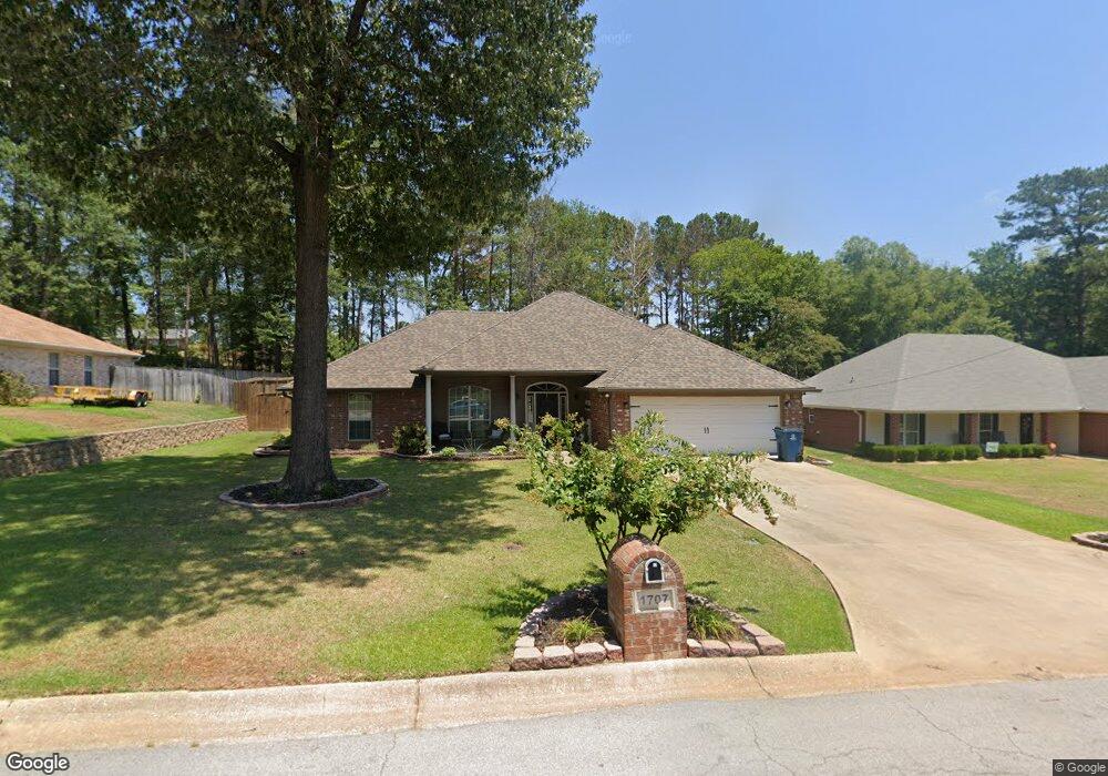 1707 Leach St, Kilgore, TX 75662 - photo 1