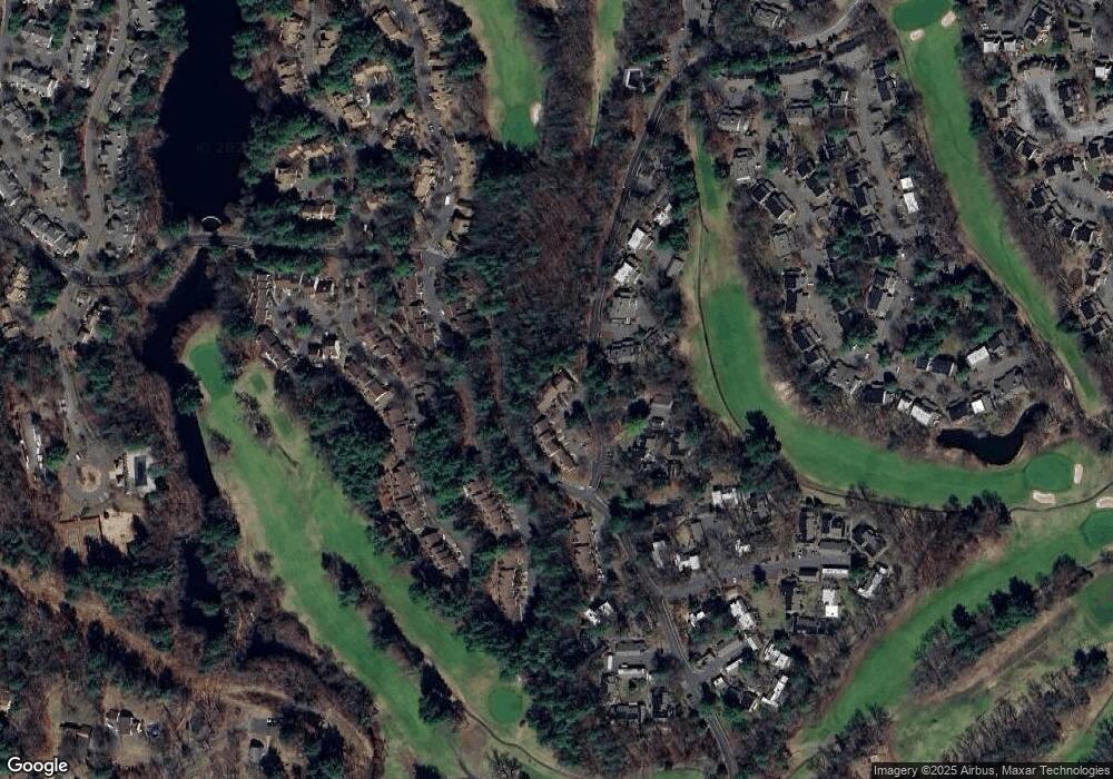 2 Overlook Ct, Avon, CT 06001 - photo 1