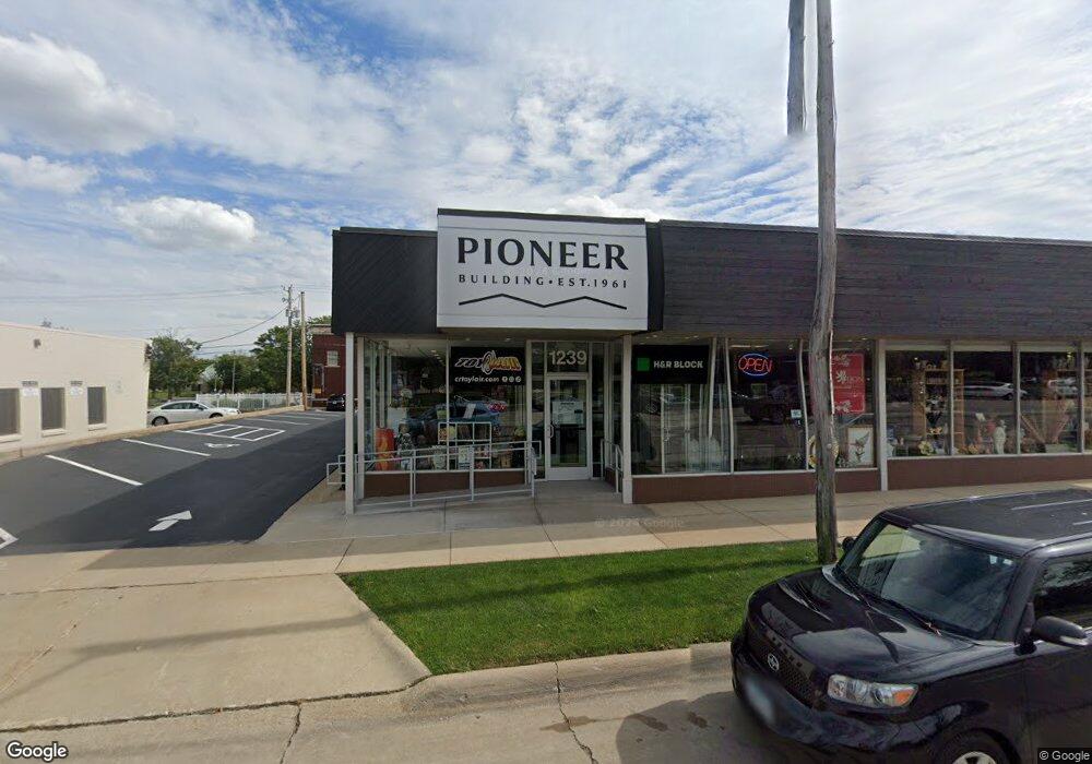 1239 1st Ave SE unit 100, Cedar Rapids, IA 52402 - photo 1