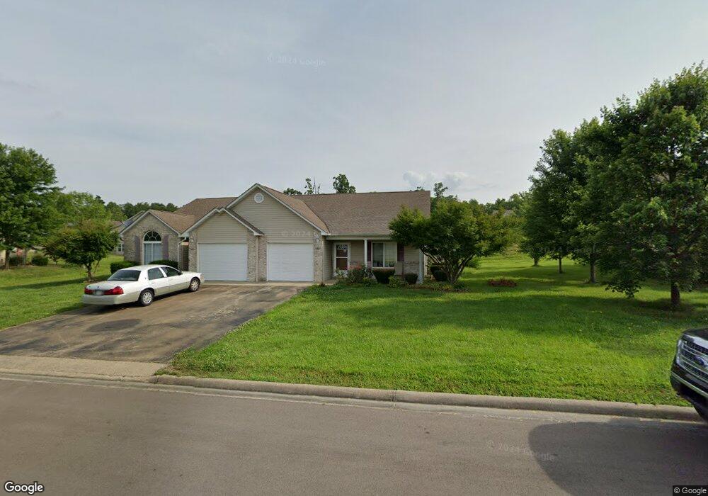 1817 Oak Knoll Dr unit 1, Farmington, MO 63640 - photo 1