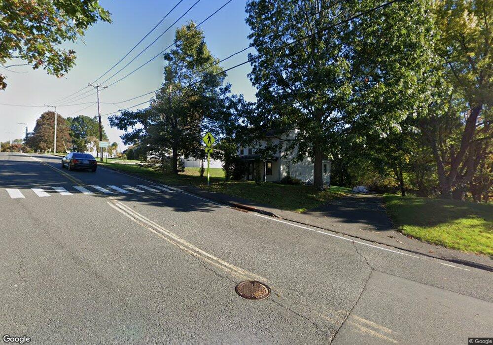 492 Colonial Ave, Waterbury, CT 06704 - photo 1