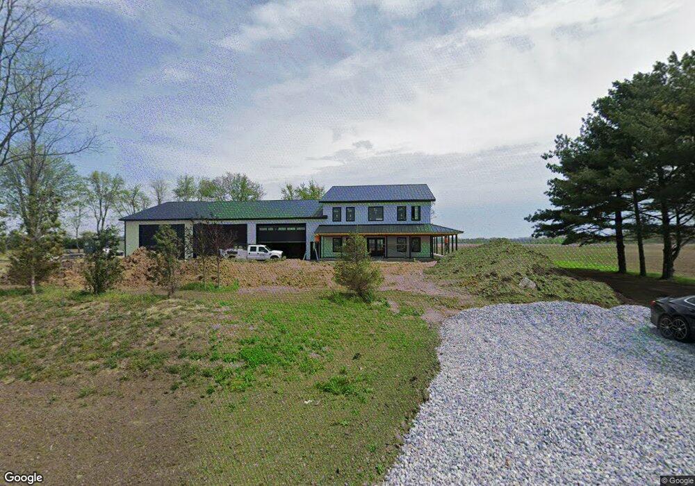 6913 N 200 E, Windfall, IN 46076 - photo 1