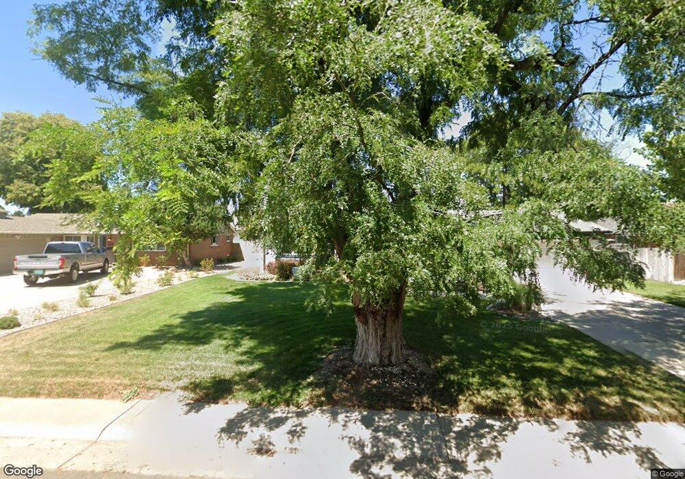 431 Oswego St, Aurora, CO 80010 - photo 1