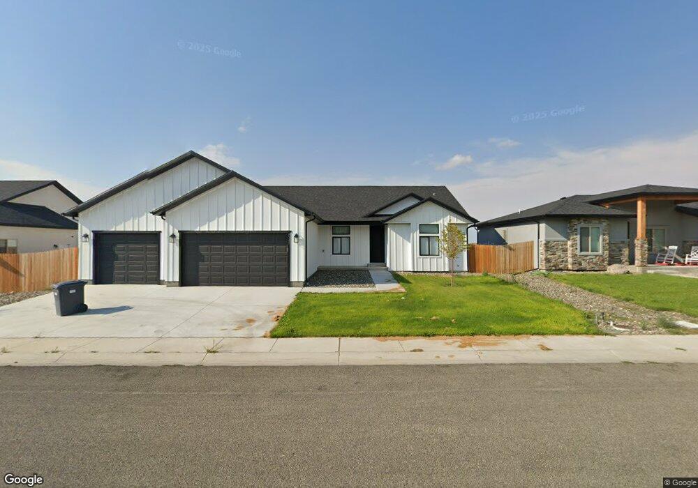 5345 Marla Dr unit 9, Winnemucca, NV 89445 - photo 1