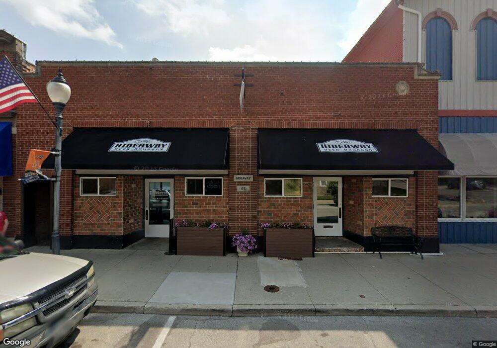 123 S Johnson St, Bluffton, IN 46714 - photo 1