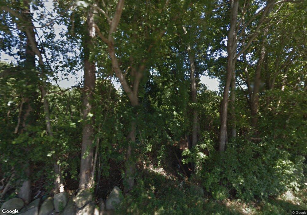 861 Allen St, North Dartmouth, MA 02747 - photo 1