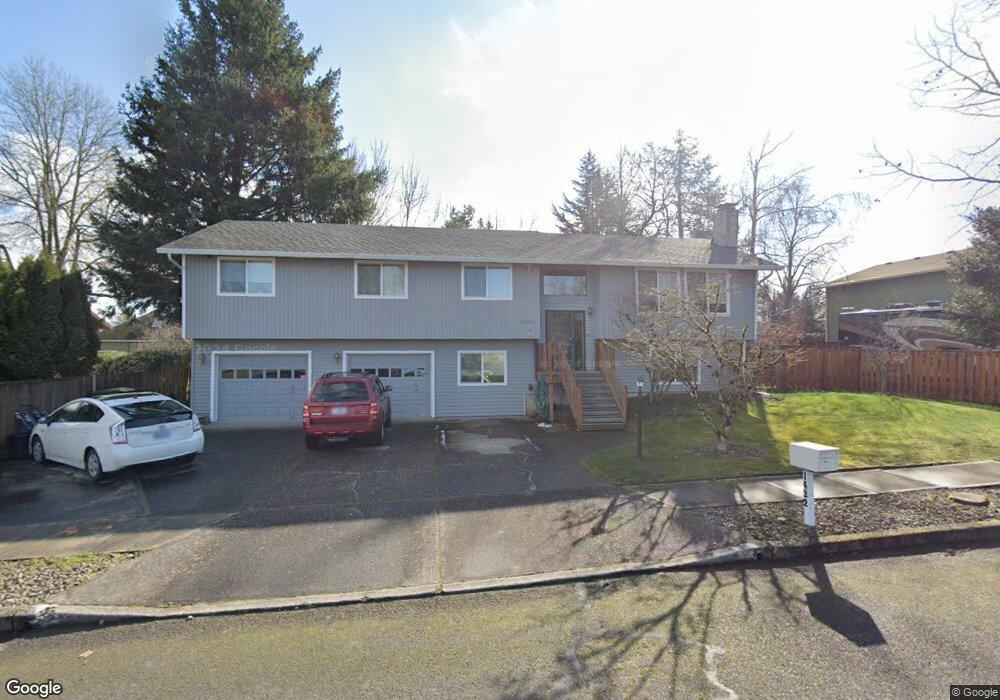1422 SW 25th St, Troutdale, OR 97060 - photo 1