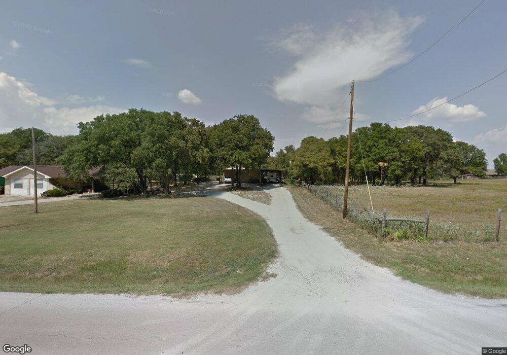 912 Lee Ln, Azle, TX 76020 - photo 1
