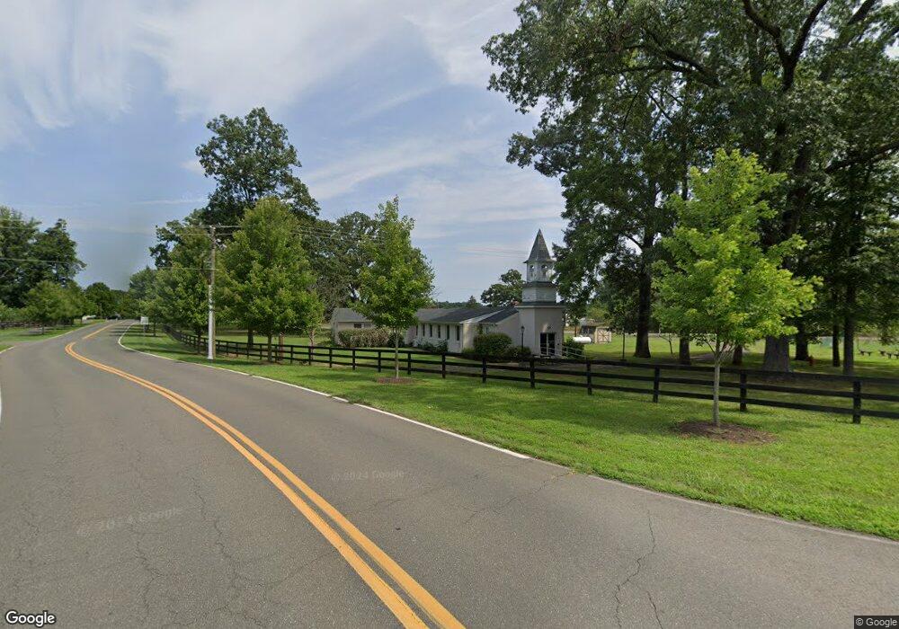 4295 Aiken Dr, Warrenton, VA 20187 - photo 1