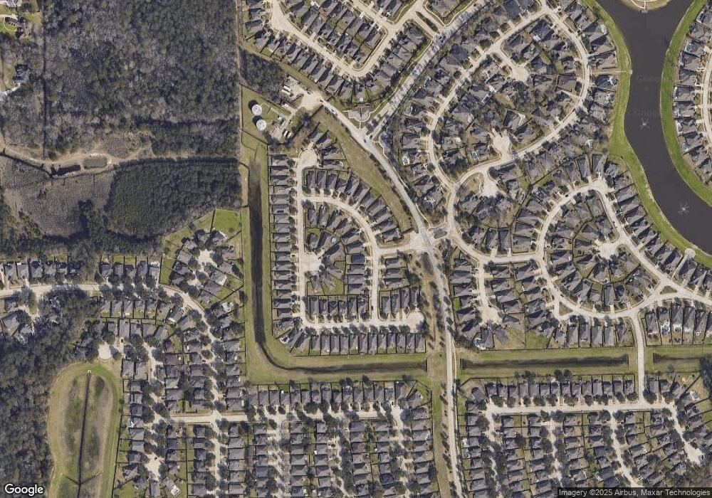 2642 Imperial Crossing Dr, Conroe, TX 77385 - photo 1