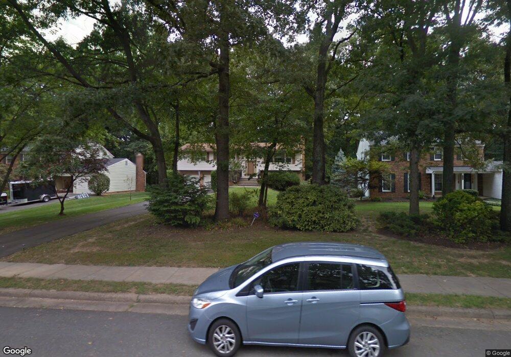 2488 Freetown Dr, Reston, VA 20191 - photo 1