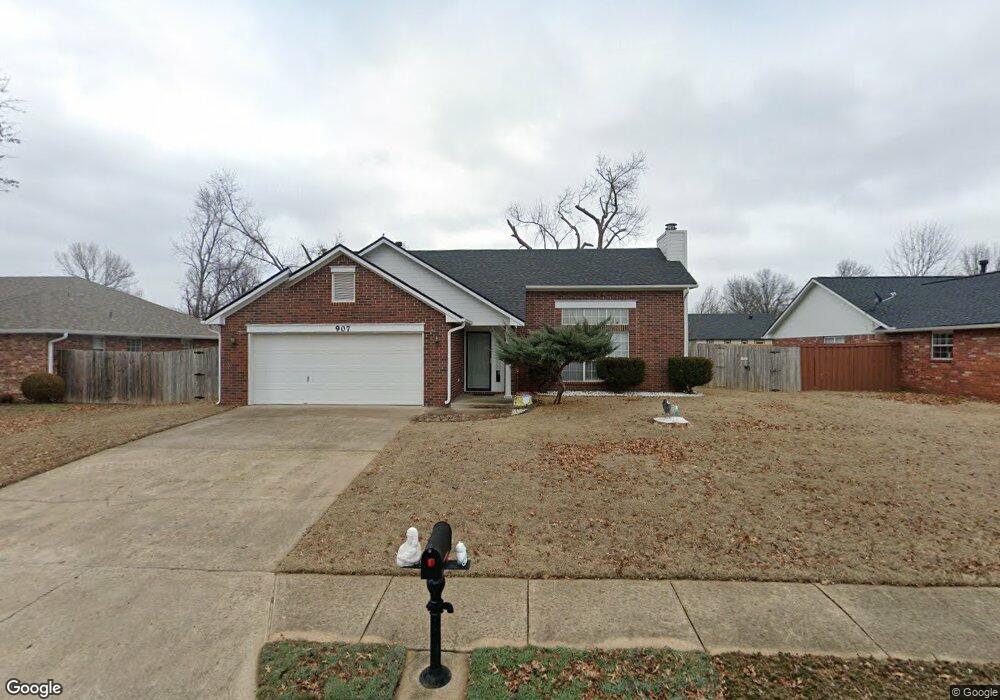 907 N 26th St, Rogers, AR 72756 - photo 1