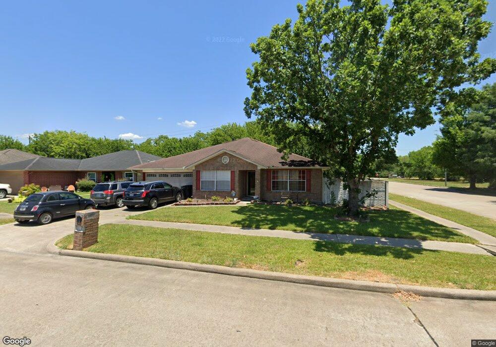 9235 Misty Vale Dr, Houston, TX 77075 - photo 1