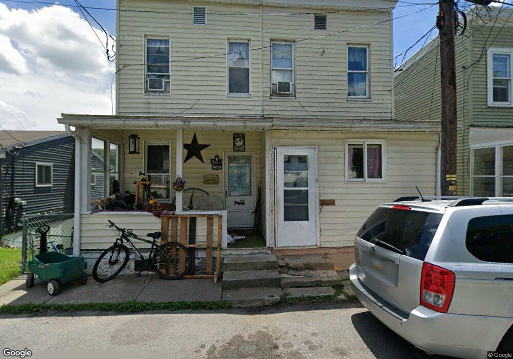 250 W Howard Ave, Coaldale, PA 18218 - photo 1