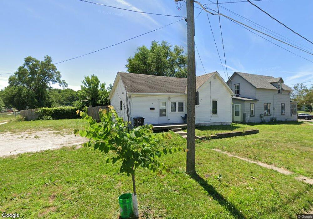 7 E Dunham Ave, Des Moines, IA 50315 - photo 1