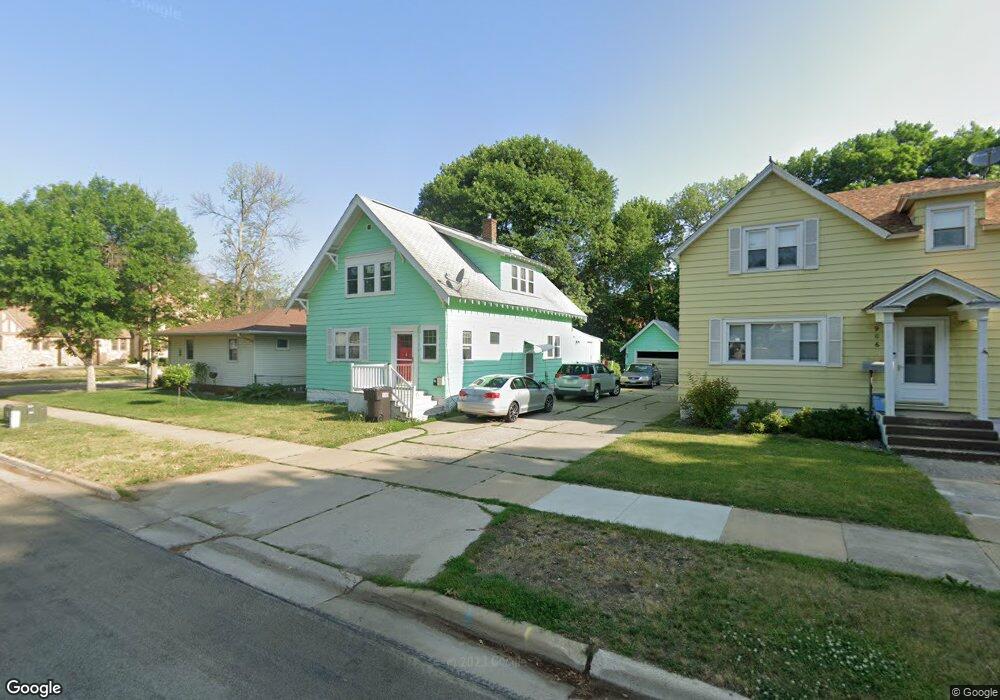 908 1st Ave NW, Austin, MN 55912 - photo 1