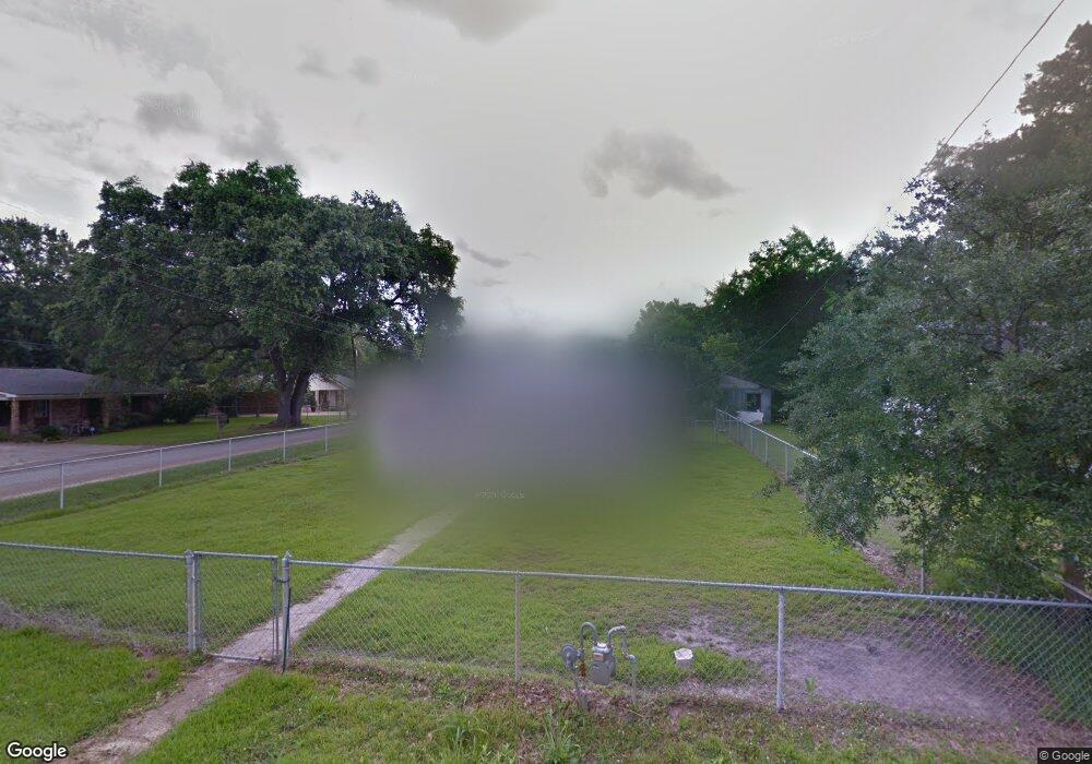 7016 Barnes Rd, Moss Point, MS 39563 - photo 1