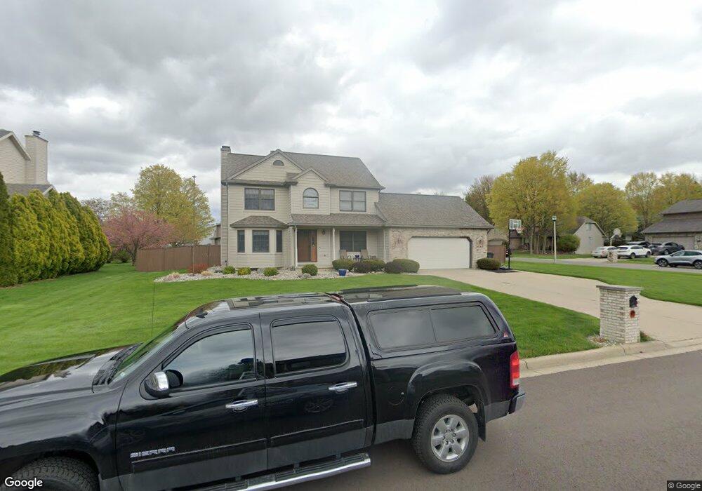 1504 Smokedrift Ln, Lansing, MI 48917 - photo 1