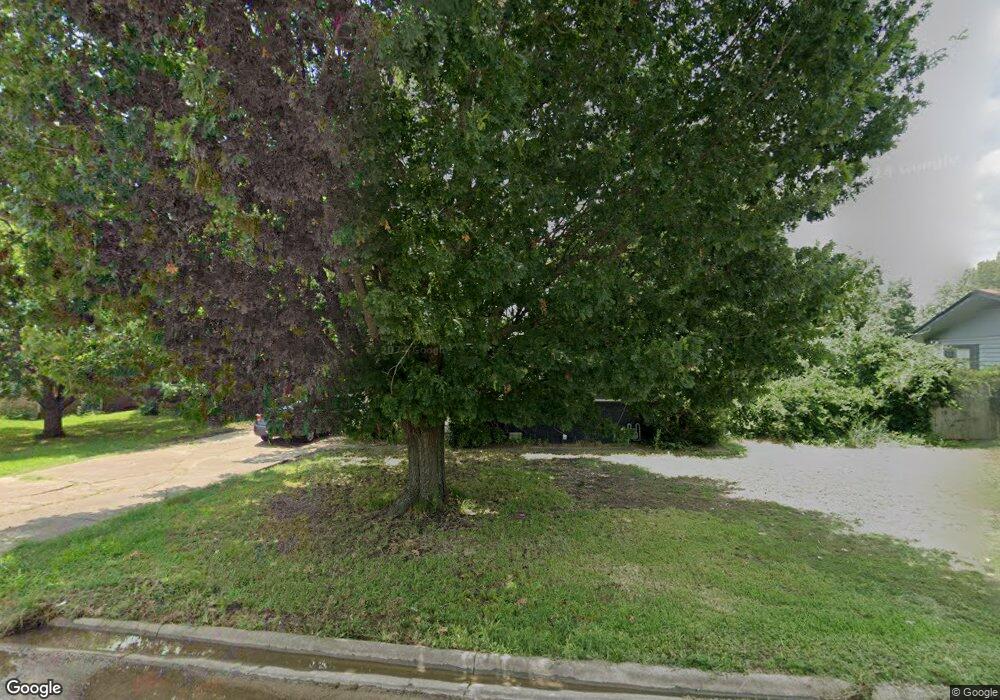 1404 E Duke St, Hugo, OK 74743 - photo 1