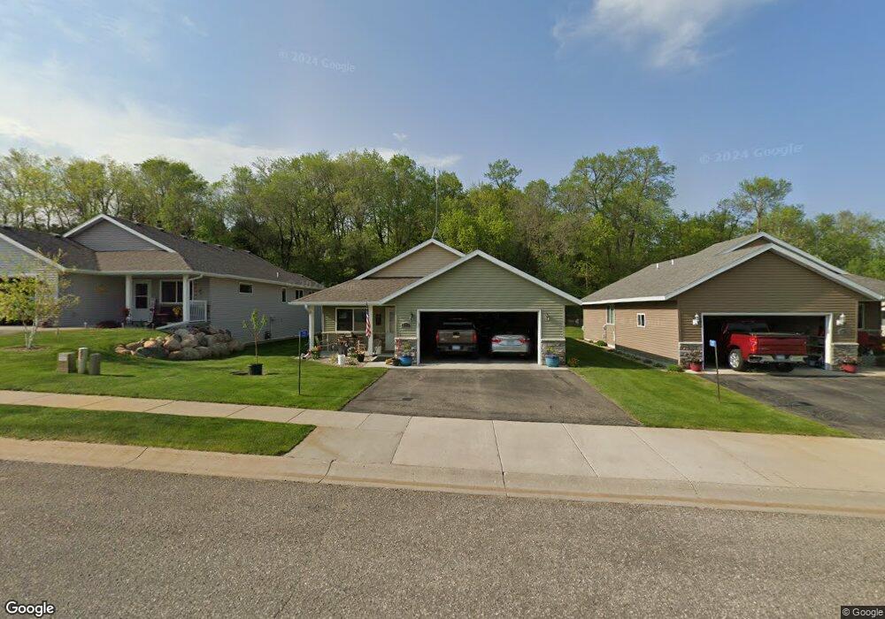 2215 Ridgedale Dr SE unit 2215, Alexandria, MN 56308 - photo 1