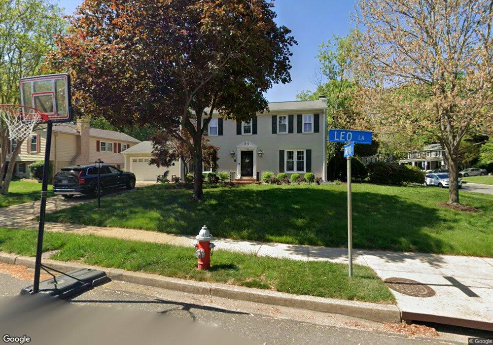 1900 Sword Ln, Alexandria, VA 22308 - photo 1