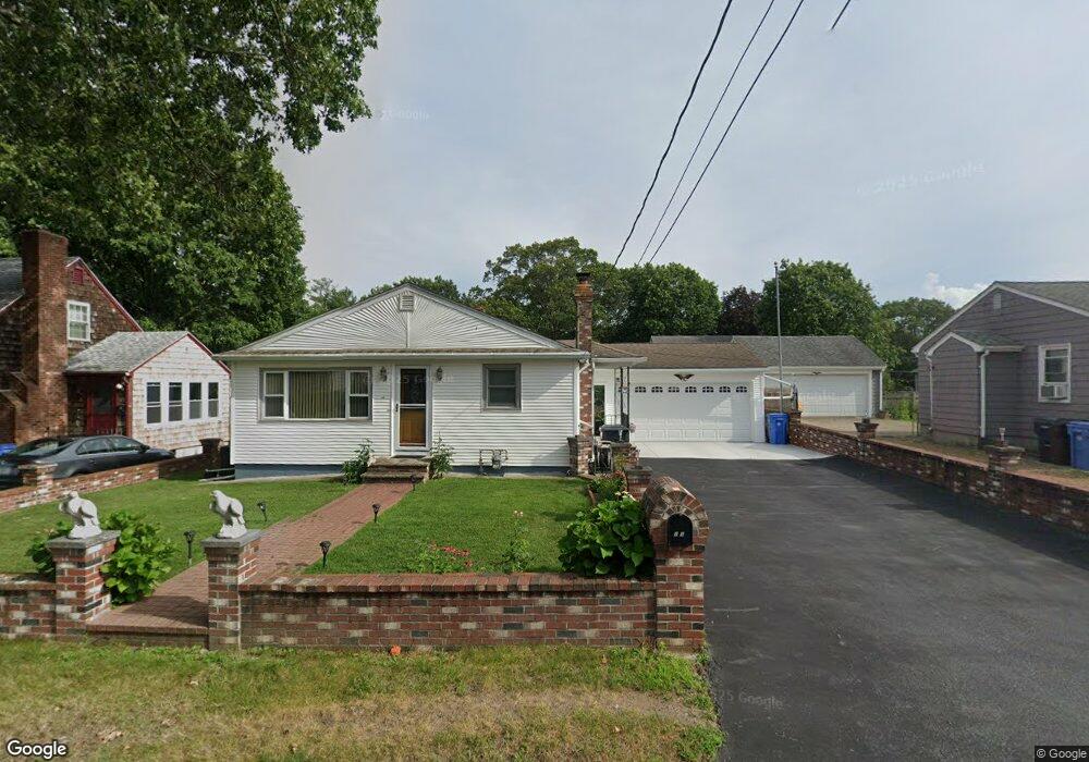 15 Howe St, Cumberland, RI 02864 - photo 1