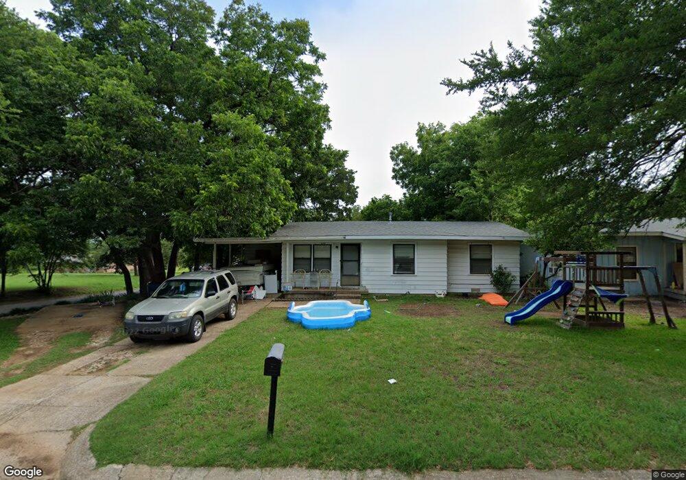 1829 Meadowlark Ln, Denison, TX 75020 - photo 1