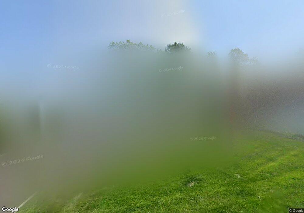 28 Bishop Dr S, Greenwich, CT 06831 - photo 1