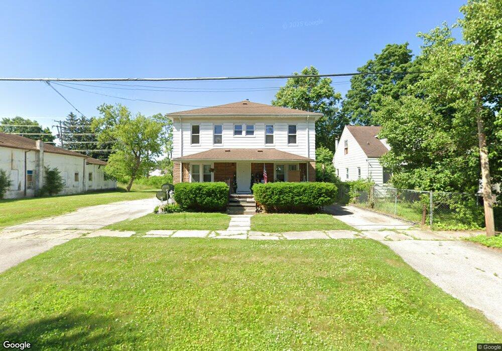 4314 Red Arrow Rd, Flint, MI 48507 - photo 1