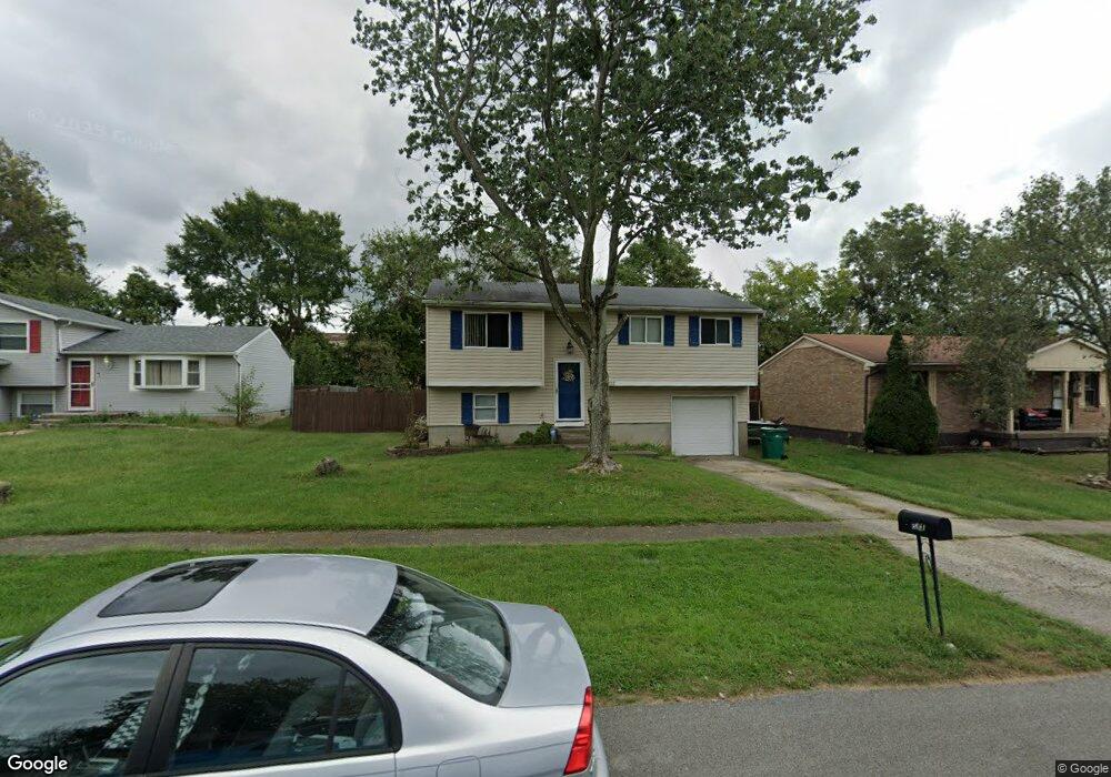 8207 Sandidge Dr, Louisville, KY 40228 - photo 1