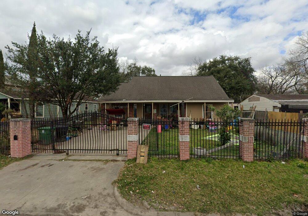 4523 Dixie Dr, Houston, TX 77021 - photo 1